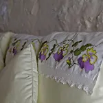 לינה וארוחת בוקר Lilyum - Tas Ev אלאקאטי