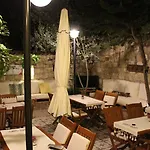 Lilyum - Tas Ev לינה וארוחת בוקר 3*