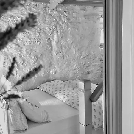 Bed & Breakfast Lilyum - Tas Ev 3*