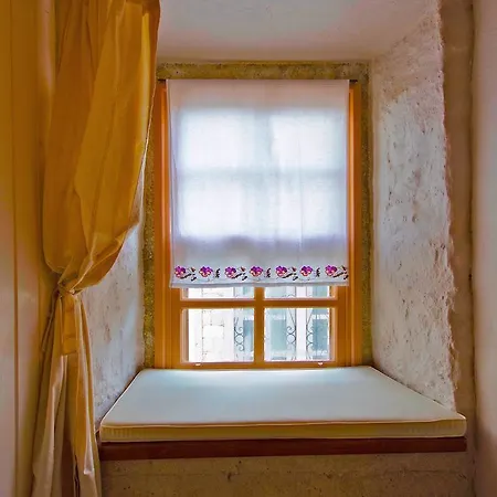 Lilyum - Tas Ev Bed & Breakfast Alacati