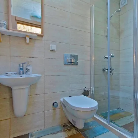 Bed & Breakfast Lilyum - Tas Ev 3*