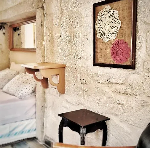 Lilyum - Tas Ev 3* Alaçatı