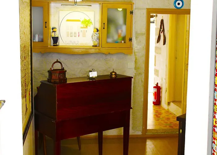 Lilyum - Tas Ev Nocleg ze śniadaniem 3*